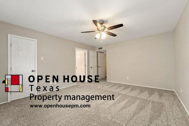 Building Photo - 4013 Latham Dr, Plano