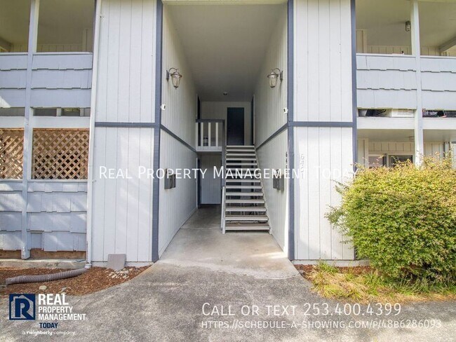 Foto del edificio - 6451 S Stevens St