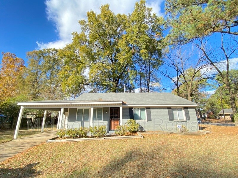 Primary Photo - 4246 Cottonwood Rd
