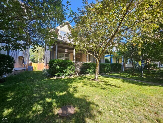 Building Photo - 2311 Alabama St