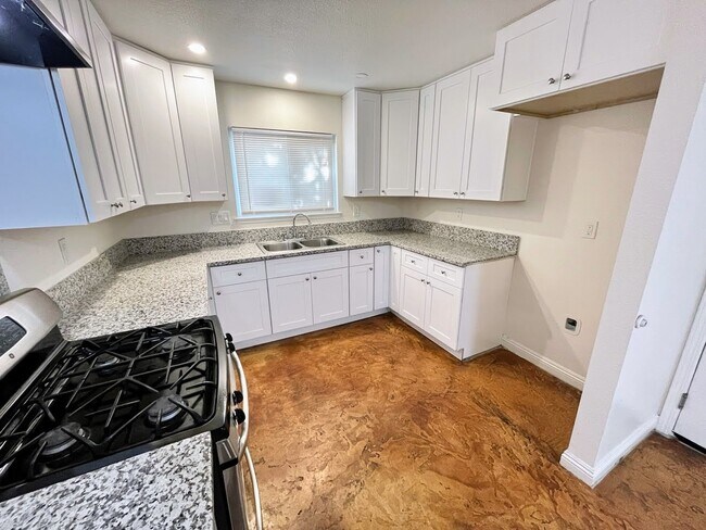 Foto del edificio - 6960 Morningside Ave