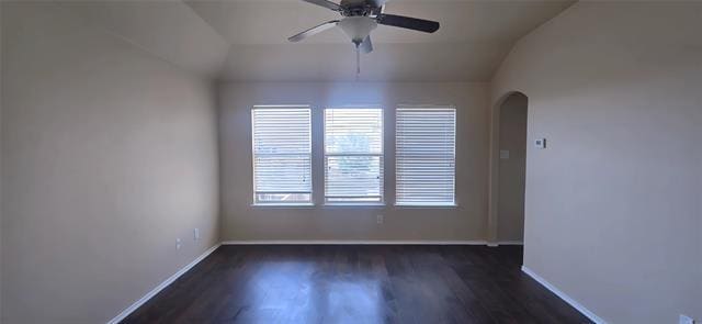 Foto del edificio - 160 Wild Rose Ct