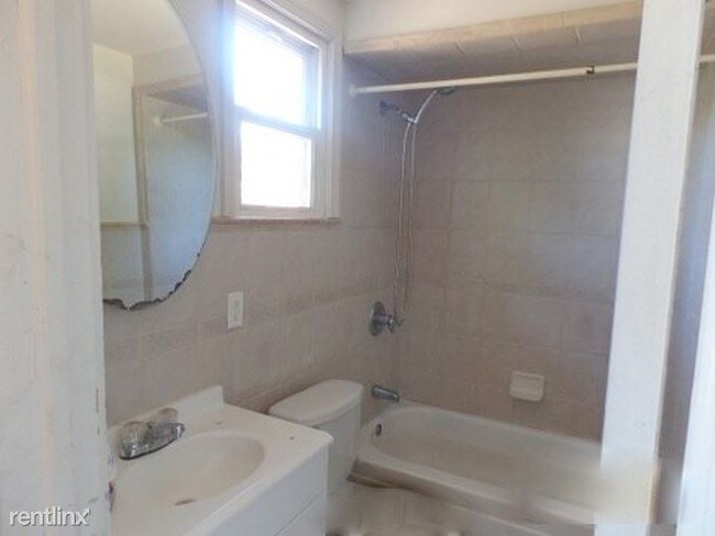 Foto del edificio - 3 br, 2 bath - 218 Orchard St # 220