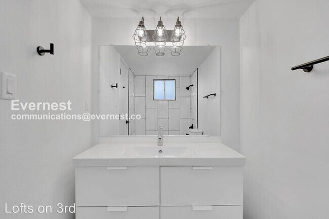 Foto del edificio - 1401 N 3rd St