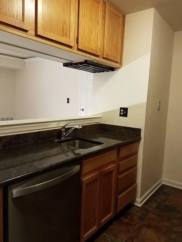 Foto del edificio - 5708 Shadwell Ct