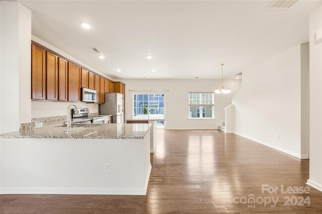Building Photo - 15235 Wrights Crossing Dr