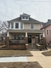 Building Photo - 1029 Spafford Ave