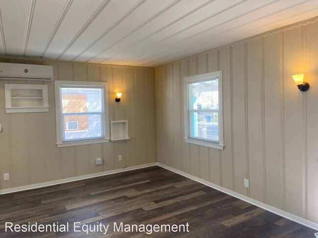 Building Photo - 2 br, 1 bath House - 4941 14th Avenue