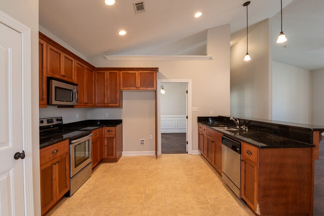 Foto del edificio - 1204 Stone Meadows Ct