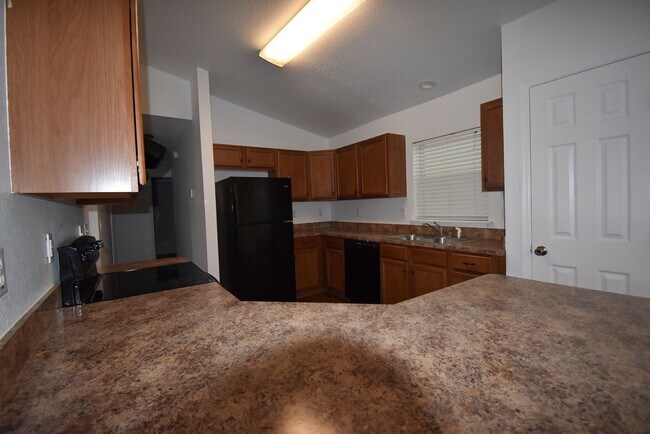 Foto del edificio - 3 Bedroom/2 Bathroom SFH in Silver Spring ...