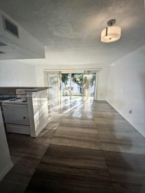 Building Photo - 7360 SW 82nd St