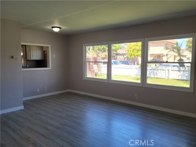 Foto del edificio - 7912 Glencoe Drive