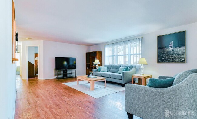 Building Photo - 226 Bexley Ln