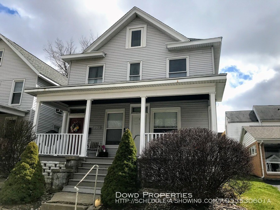 Primary Photo - 403 E Monroe St