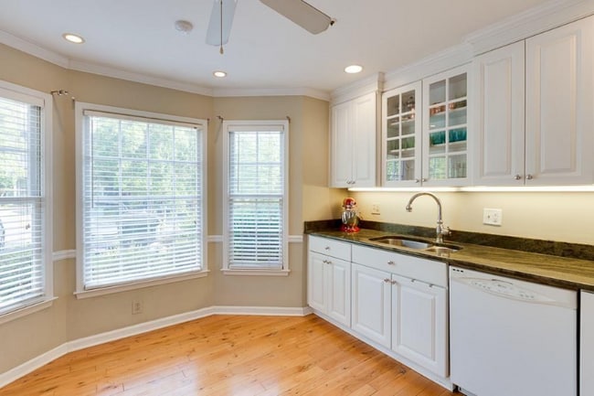 Foto del edificio - 517 Salem Woods Dr SE