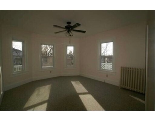 Building Photo - 5 Infield Ave