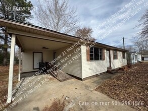 Building Photo - 50 Brewer St