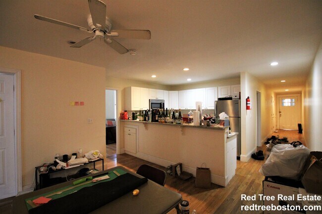 Foto del edificio - 324 St Paul St