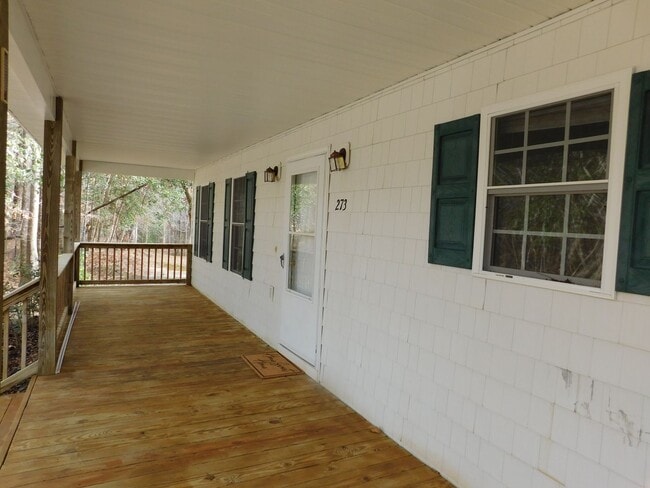 Foto del edificio - 273 Scott Farm Ln