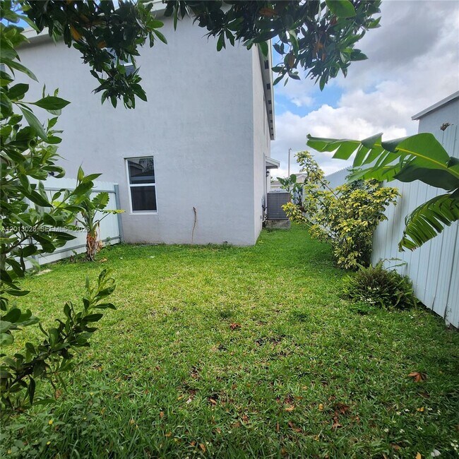 Foto del edificio - 13245 SW 271st Ter