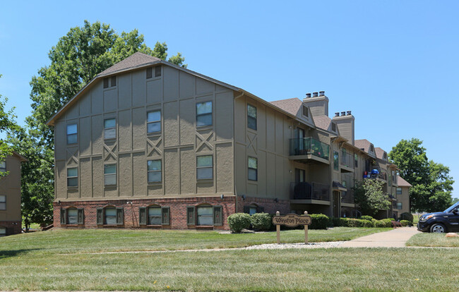 Exterior - Winston Place - 3108 Winston Place