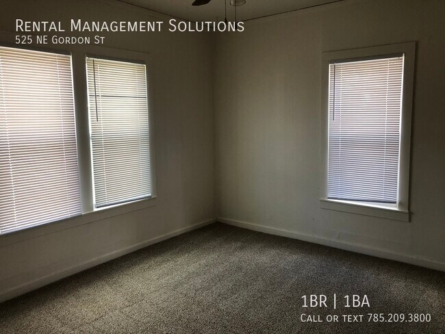 Building Photo - *NEAR NOTO* 525 NE Gordon St- 1 BED/1 BATH