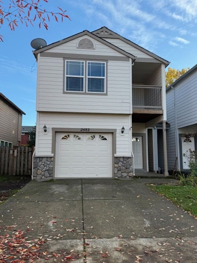 Building Photo - 3 Bedroom 2.5 Bath Forest Grove OR