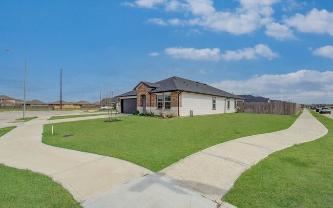 Foto del edificio - 8611 Shumard Oak Dr