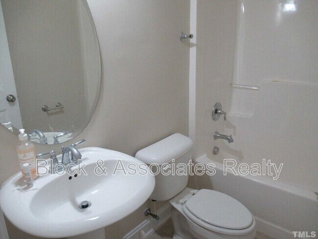 Foto del edificio - 1148 Holland Bend Dr