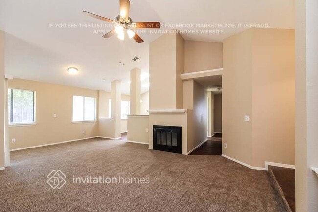 Building Photo - 3216 Cliffview Dr