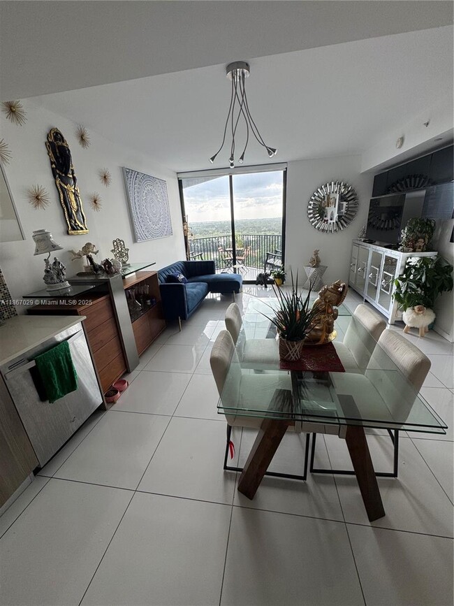 Foto del edificio - 5252 NW 85th Ave