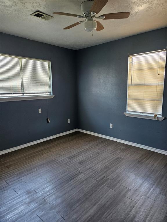 Foto del edificio - 3206 Brackenridge St