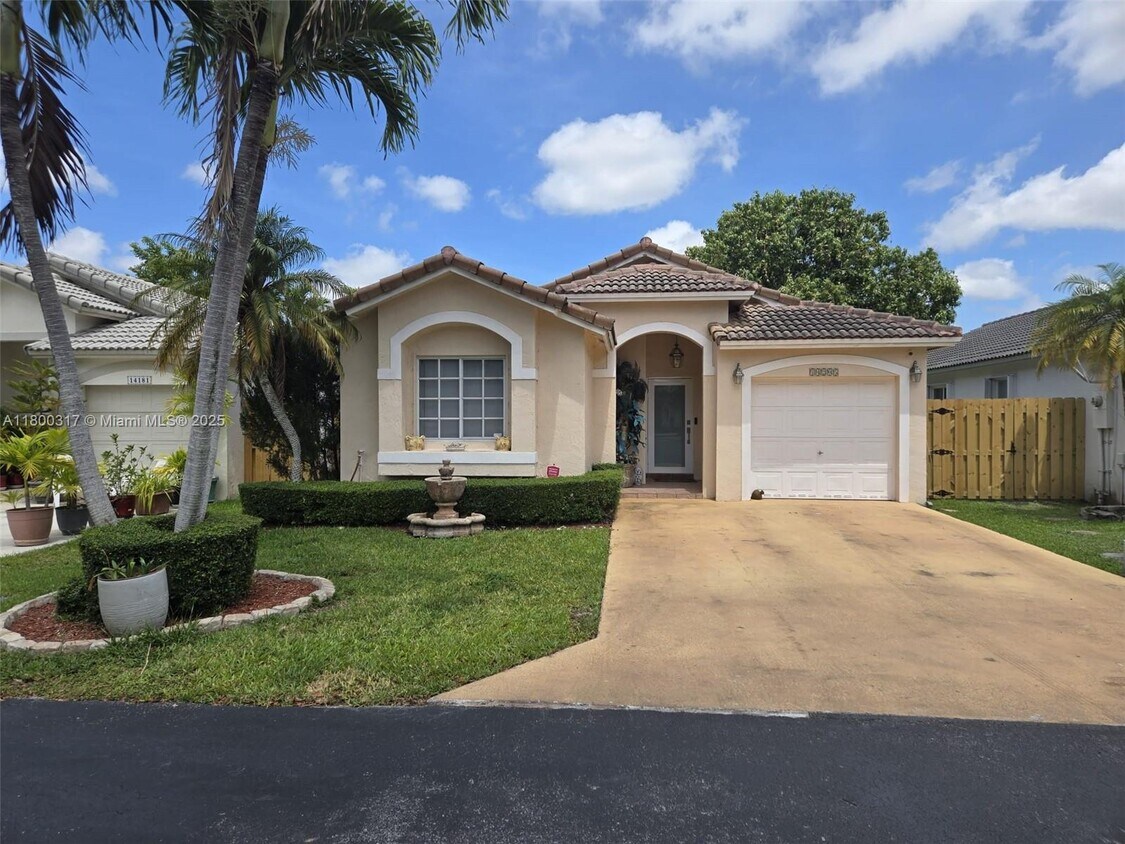 Foto principal - 14205 SW 149th Ave