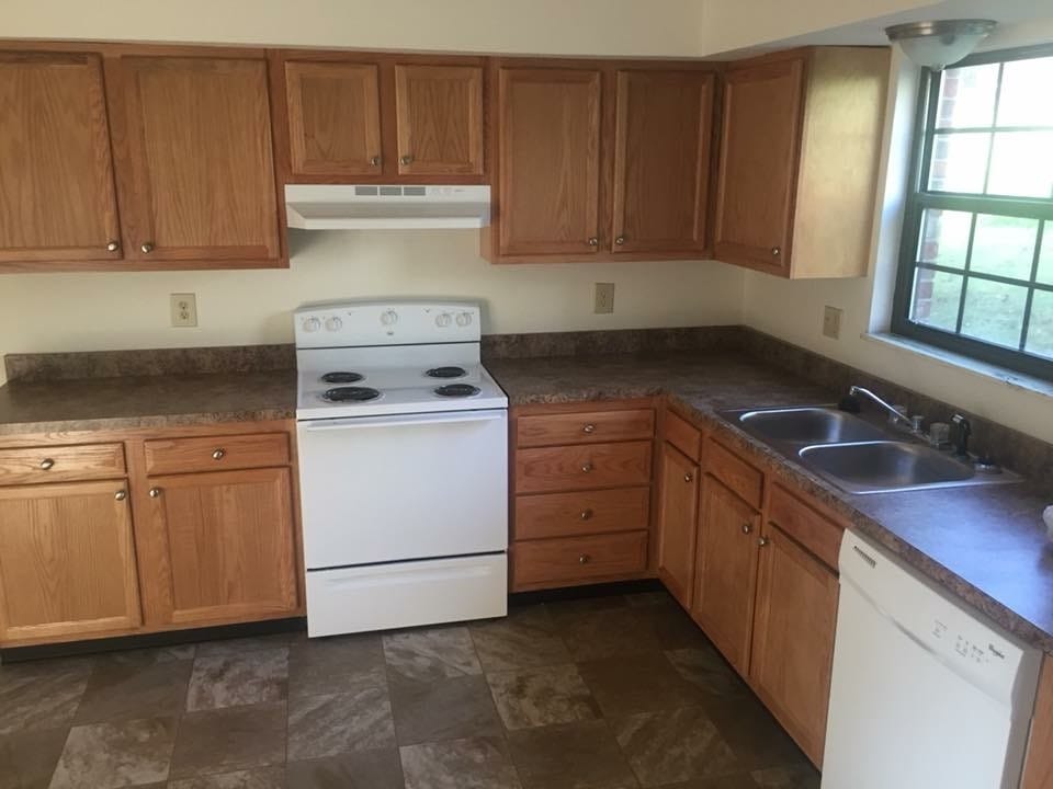 2 apartments available Newly remodeled - 103 Litton Heights