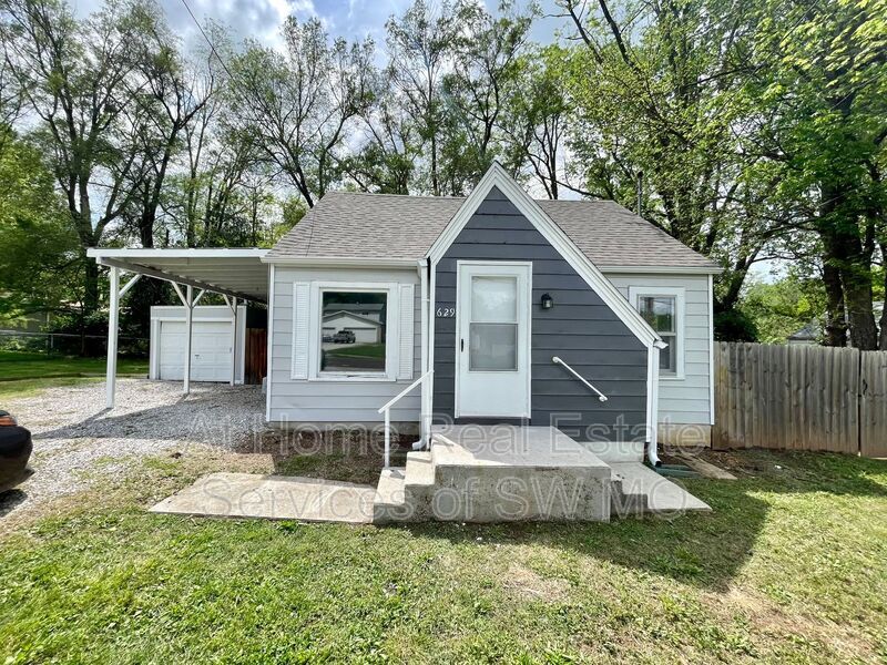 Primary Photo - 629 S Glenn Ave
