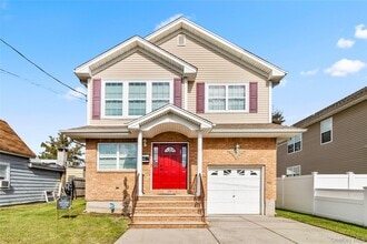 Building Photo - 1332 Star Ave