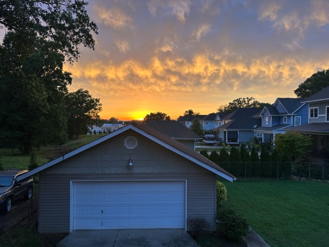 Foto del edificio - 228 Brookdale Ave