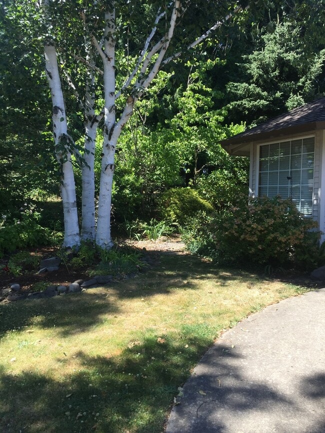 Building Photo - 3 Bedroom Home in Troutdale