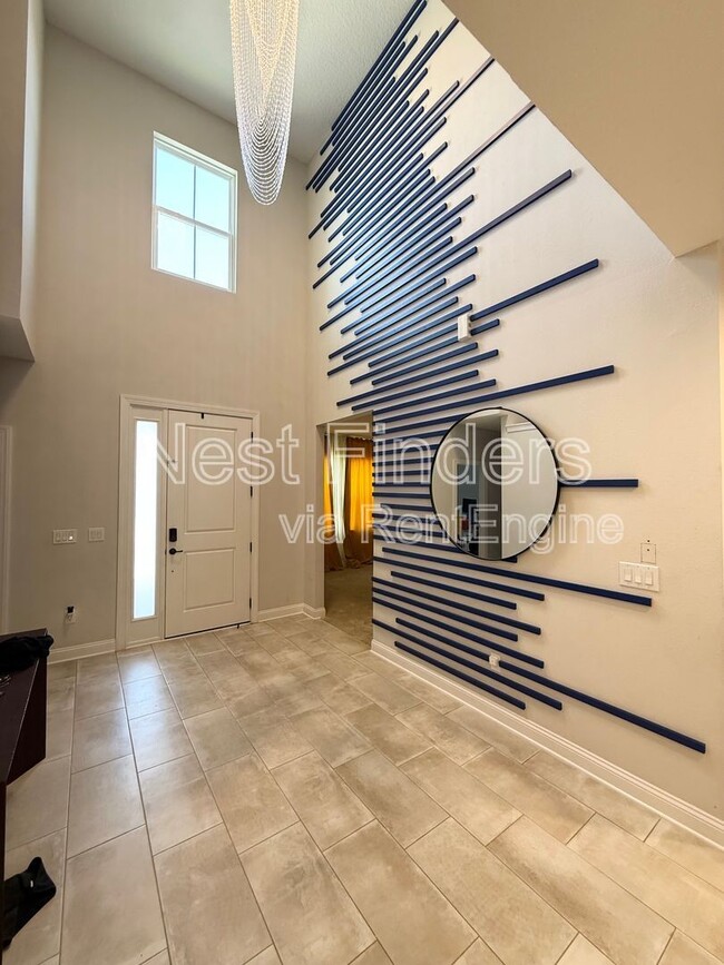 Foto del edificio - 676 Natureland Cir