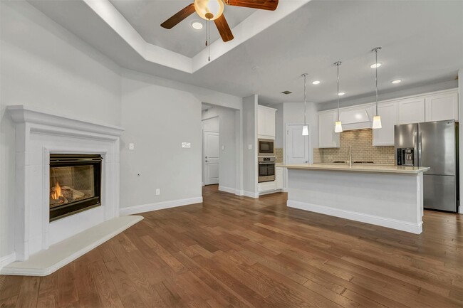 Building Photo - 1624 Sweetwater Way