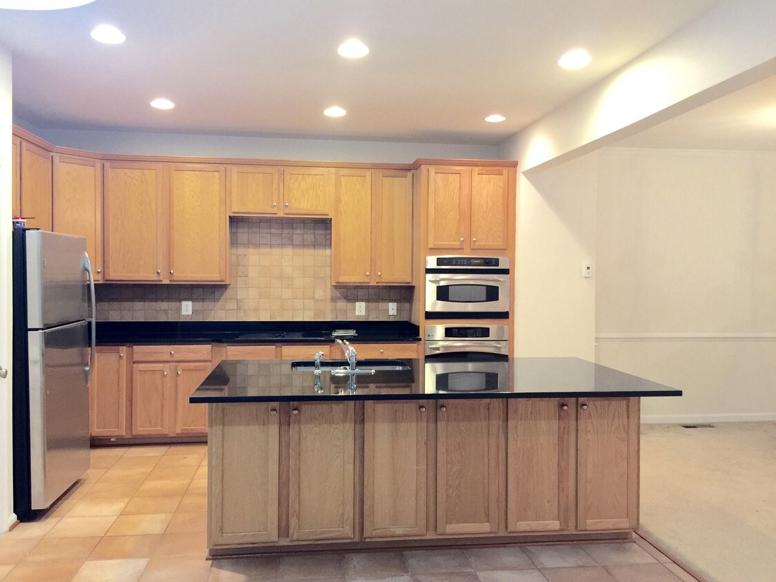 Foto principal - 19332 Gardner View Sq