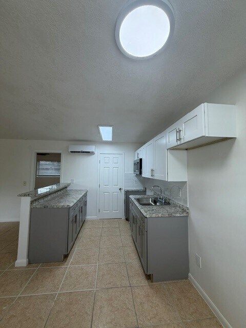 Foto del edificio - 1101 S L St