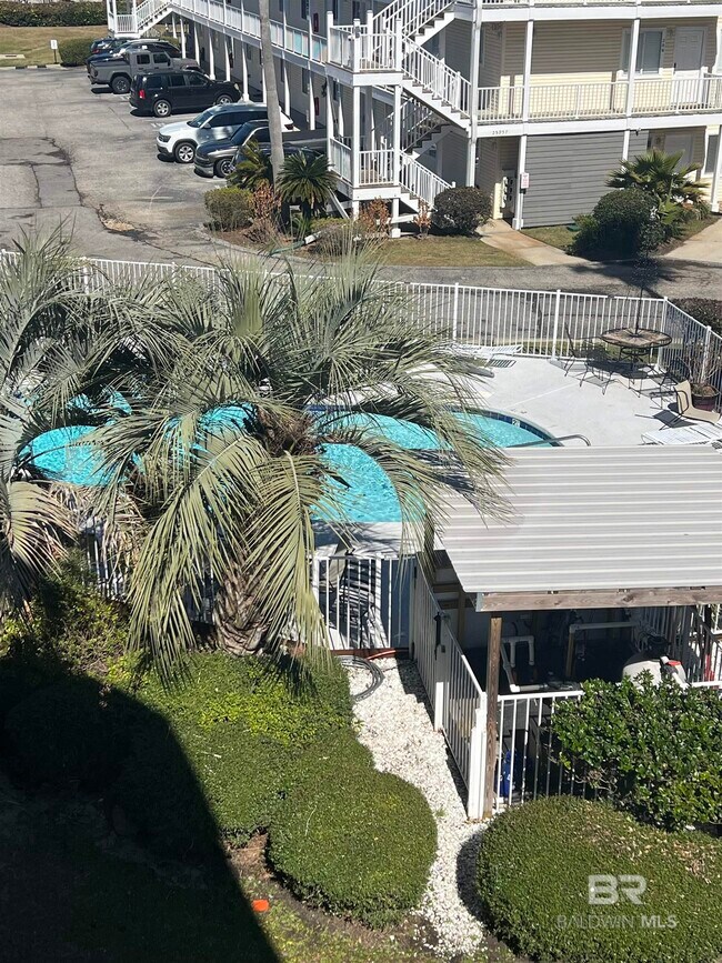 Foto del edificio - 25957 Canal Rd