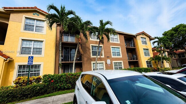 Foto del edificio - 15035 Michelangelo Blvd