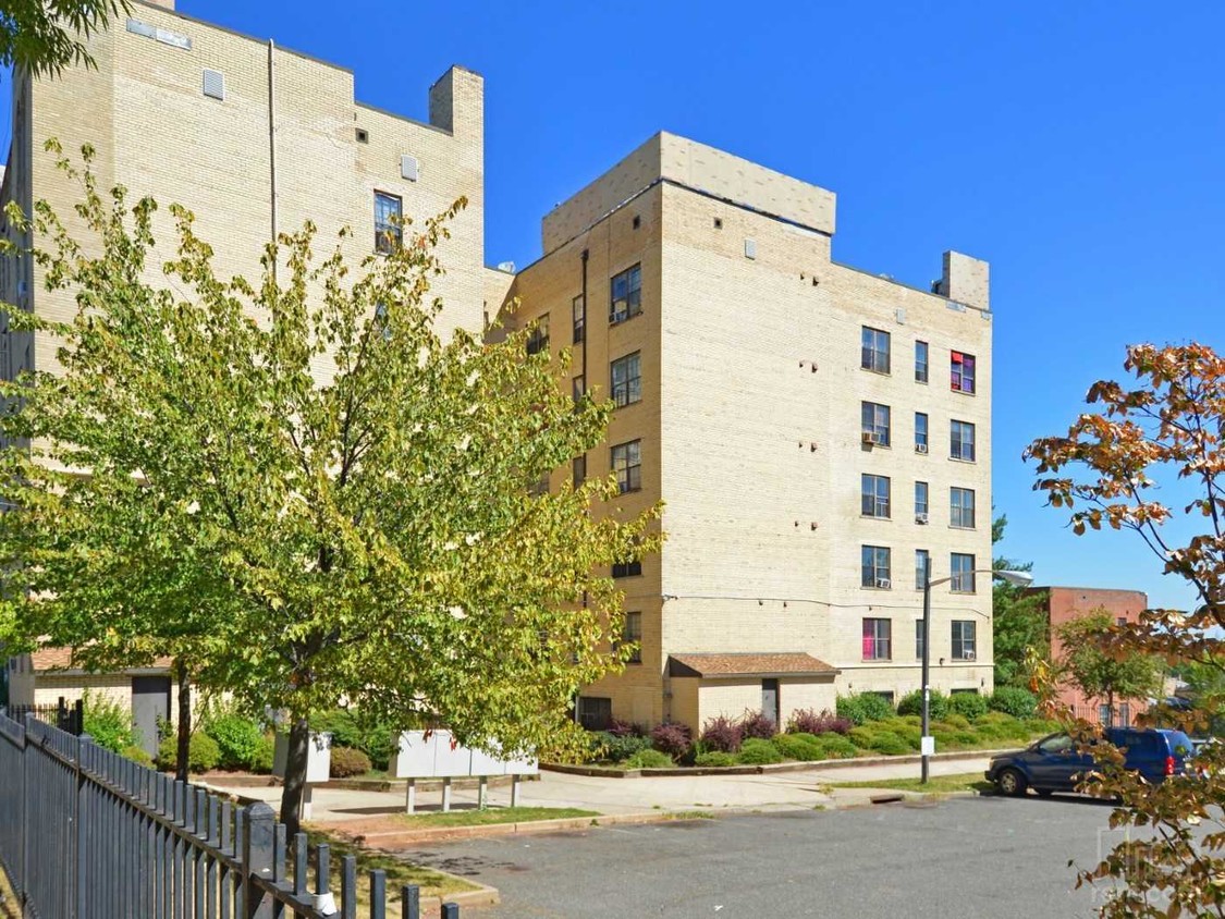 10 Osborne Terrace, Newark, NJ 07108 - Apartments in Newark, NJ ...