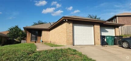 Building Photo - 6721 Loma Vista Dr