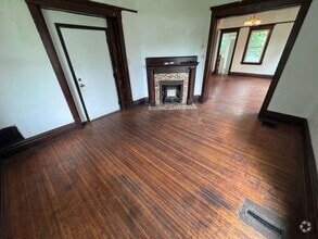 Building Photo - 1408 Grandview Blvd