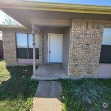 Building Photo - 3414 Colonial Pl