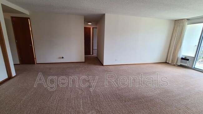 Building Photo - 1350 Ala Moana Blvd