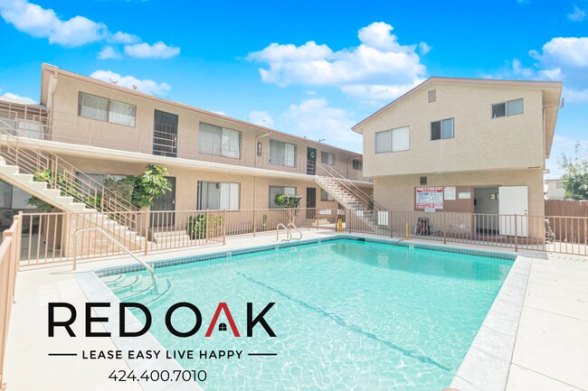 Building Photo - Lovely Two Bedroom with Included Kitchen A...